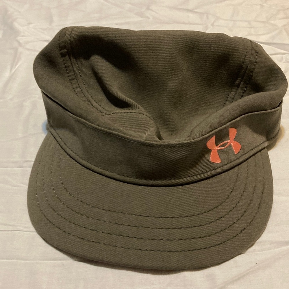 Under Armour grey women’s hat